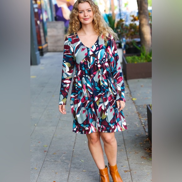 Bedazzle In Navy & Plum Abstract Print Side Pocket Dress - Picture 11 of 16